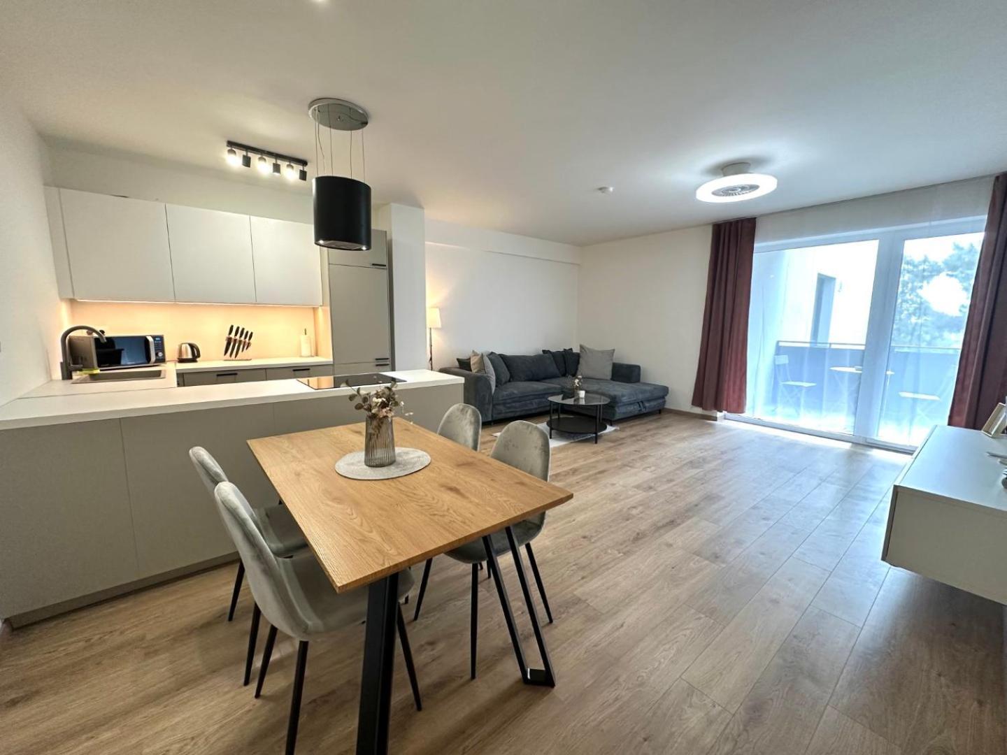 2 Room Apartment, New Building, Balcony, 208 Rovinka 外观 照片