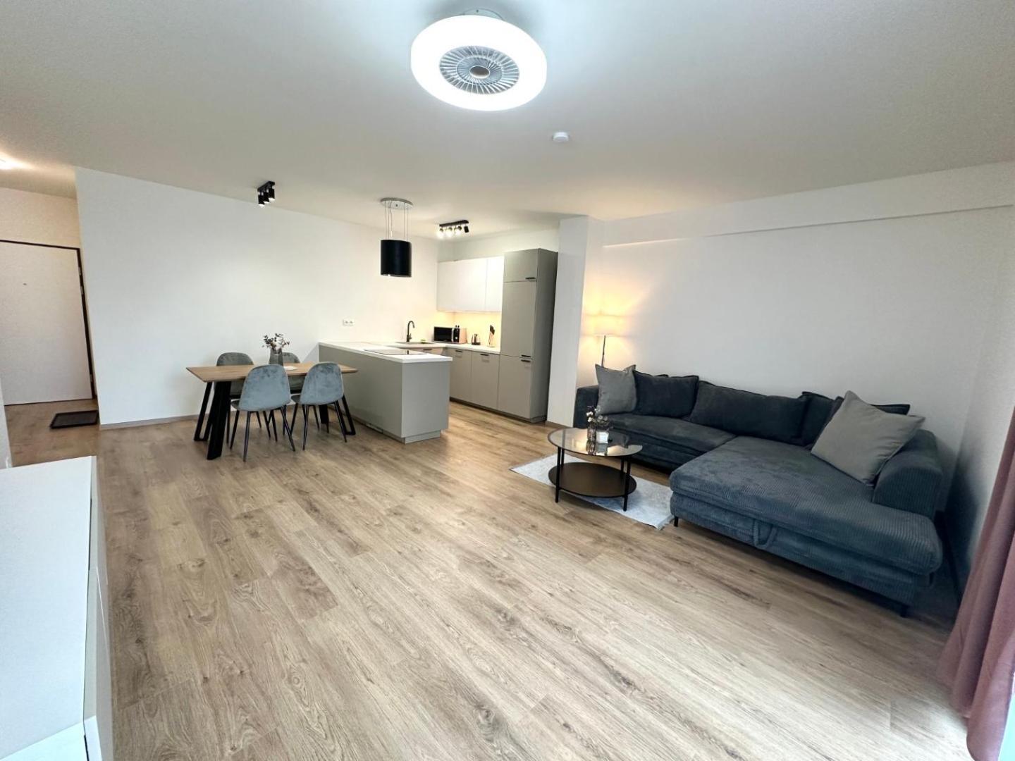 2 Room Apartment, New Building, Balcony, 208 Rovinka 外观 照片